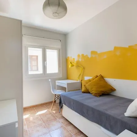 公寓 Cerezo - Apartamento De 3 Dormitorios Y Salon 萨拉戈萨