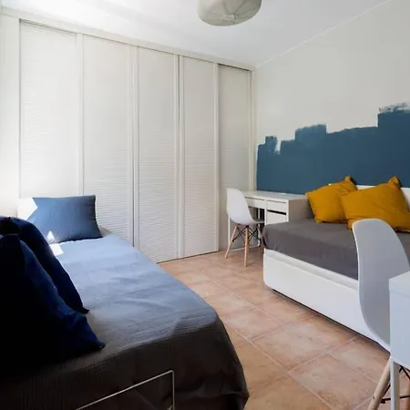 Cerezo - Apartamento De 3 Dormitorios Y Salon 萨拉戈萨