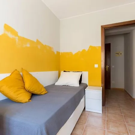 Cerezo - Apartamento De 3 Dormitorios Y Salon 公寓 萨拉戈萨